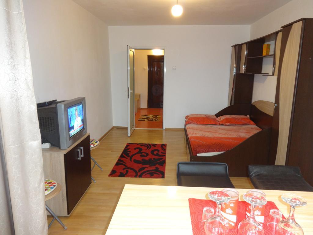 Alina Accommodation กาลาจิ ภายนอก รูปภาพ