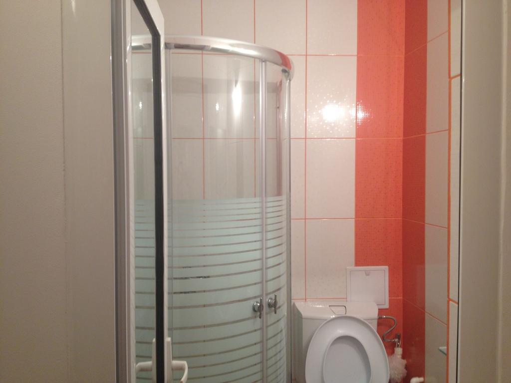 Alina Accommodation กาลาจิ ห้อง รูปภาพ
